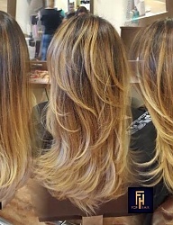 Fryzury Długie Fryzury gwiazd Proste Rozpuszczone Blond - 3257134