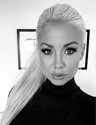 Fryzury Długie Na co dzień Proste Upięcie Blond - 3054967