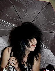 Fryzury Średnie Alternatywne EMO - 393879