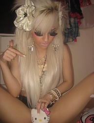 Fryzury Długie Alternatywne EMO Blond - 1232096
