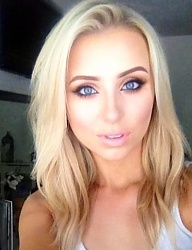 Fryzury Średnie Na co dzień Proste Rozpuszczone Blond - 2999293
