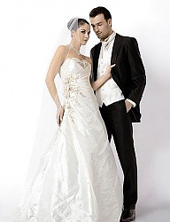 Moda Ślub Suknie ślubne - 521271