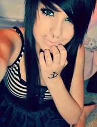 Fryzury Średnie Alternatywne EMO Czarne - 1367688