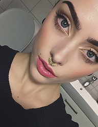 Modyfikacje ciała - 2867827