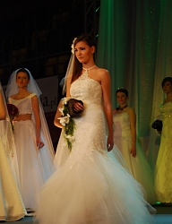 Moda Ślub Suknie ślubne - 985257