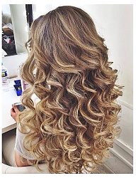 Fryzury Długie Ślubne Kręcone Rozpuszczone Blond - 2737814