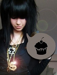 Fryzury Średnie Alternatywne EMO - 354439
