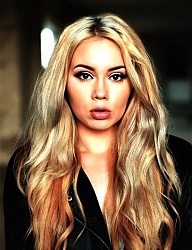 Fryzury Długie Na co dzień Kręcone Rozpuszczone Blond - 2982564