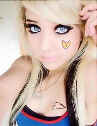 Fryzury Średnie Alternatywne EMO - 333534
