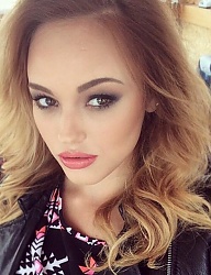 Fryzury Średnie Na co dzień Kręcone Rozpuszczone Blond - 3050419