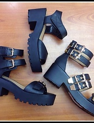 Moda Buty Sandały - 2559529