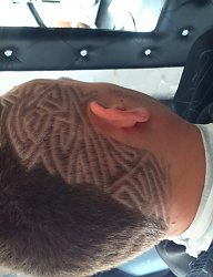 Fryzury Męskie Krótkie Alternatywne Tribale - wzory na głowie - 3004069