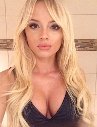 Fryzury Średnie Na co dzień Kręcone Rozpuszczone Blond - 3056879