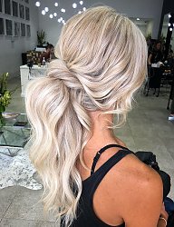 Fryzury Długie Na co dzień Kręcone Upięcie Blond - 3274832