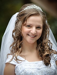 Fryzury Średnie Ślubne - 612255