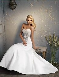 Moda Ślub Suknie ślubne - 381303