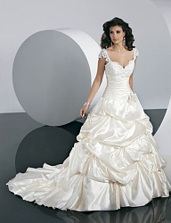 Moda Ślub Suknie ślubne - 2141686