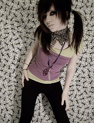 Fryzury Średnie Alternatywne EMO - 33941