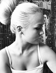 Fryzury Długie Na co dzień Proste Kok Blond - 2036174