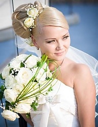 Fryzury Średnie Ślubne - 1061809