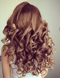 Fryzury Długie Ślubne Kręcone Rozpuszczone Blond - 2735977