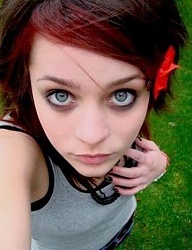 Fryzury Średnie Alternatywne EMO - 4073