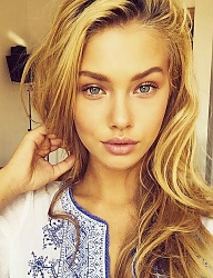 Fryzury Długie Na co dzień Kręcone Rozpuszczone Blond - 3033956