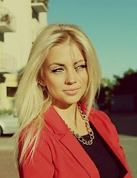 Fryzury Średnie Na co dzień Proste Rozpuszczone Blond - 2166092