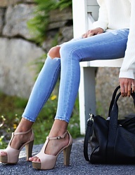 Moda Spodnie Jeansy - 2695317