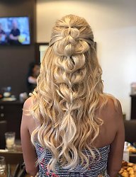 Fryzury Długie Fryzury gwiazd Proste Warkocze Blond - 3270456