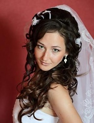 Fryzury Średnie Ślubne - 840286