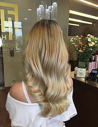 Fryzury Długie Fryzury gwiazd Proste Rozpuszczone Blond - 3270455