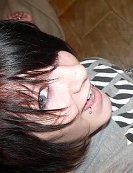 Fryzury Średnie Alternatywne EMO - 15699