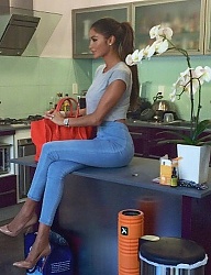 Moda Spodnie Jeansy - 3024894
