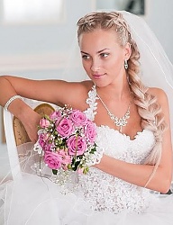 Fryzury Średnie Ślubne - 1061816