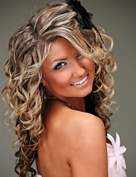 Fryzury Długie Ślubne Kręcone Rozpuszczone Blond - 1182668