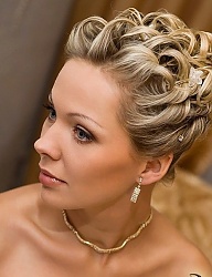 Fryzury Długie Ślubne - 2105830