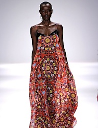 Moda Sukienki Dzienne - 1715654