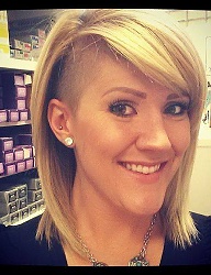 Fryzury Średnie Alternatywne Tribale - wzory na głowie Blond - 2717740