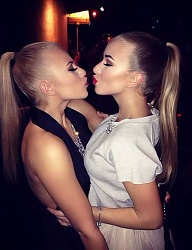 Fryzury Długie Na co dzień Proste Upięcie Blond - 3014927