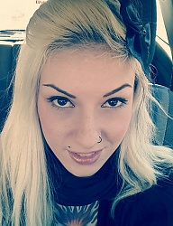 Fryzury Średnie Na co dzień Proste Rozpuszczone Blond - 2385009