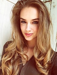 Fryzury Długie Na co dzień Kręcone Rozpuszczone Blond - 2965177