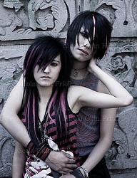 Fryzury Średnie Alternatywne EMO - 307927
