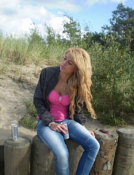 Fryzury Długie Na co dzień Kręcone Rozpuszczone Blond - 1689926