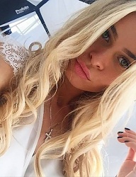 Fryzury Długie Na co dzień Kręcone Rozpuszczone Blond - 3052553