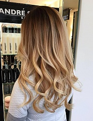 Fryzury Długie Na co dzień Kręcone Rozpuszczone Blond - 3236819