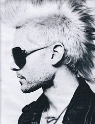 Fryzury Średnie Alternatywne Punk Rock - 1033186
