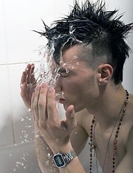 Fryzury Męskie Krótkie Alternatywne Punk Rock Czarne - 1098867