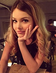 Fryzury Średnie Na co dzień Kręcone Rozpuszczone Blond - 3085036