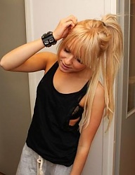 Fryzury Długie Na co dzień Proste z grzywką Upięcie Blond - 913311
